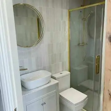 Bermuda Chalk White Vanity with Marble Top & Curved Counter Top Basin 600mm