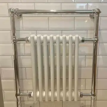 Gibraltar Slimline Large White Traditional Heated Towel Radiator (Flat Top Rail)