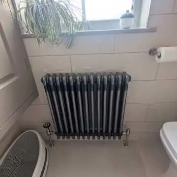 Athens Raw Metal Triple Column Horizontal Traditional Radiator 600x605mm