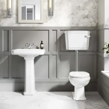 Hudson Traditional Close Coupled Toilet With Low-Level Cistern & Pedestal Basin Set Single Tap Hole