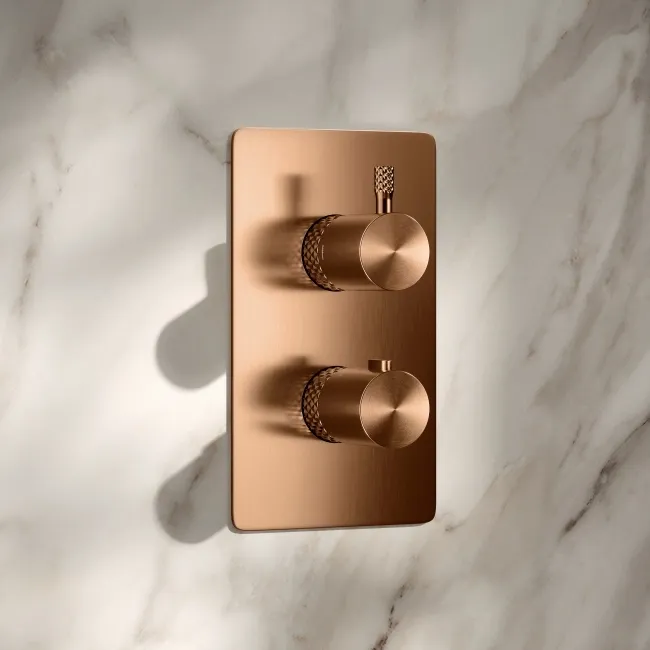 Suir Premium Brushed Copper Round Thermostatic Shower Set with Knurled Detailing