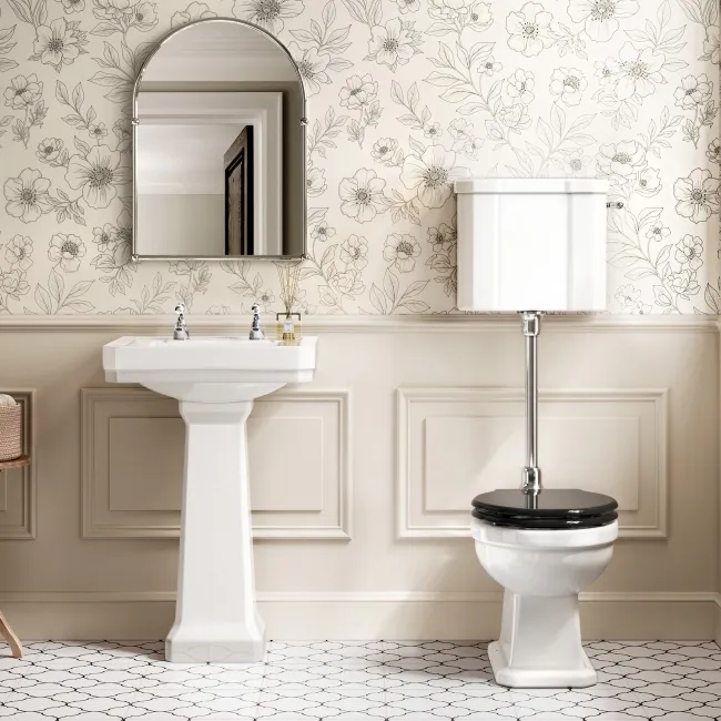 Enid Traditional Low-Level Toilet With Gloss Black Wooden Seat & Pedestal Basin - Double Tap Hole