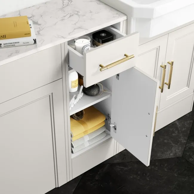Monaco Cotton White Vanity Traditional Basin Marble Top & Hudson Toilet 1500mm - Knurled Handles