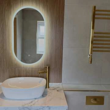 Barcelona Brushed Brass Straight Heated Towel Rail 650x400mm