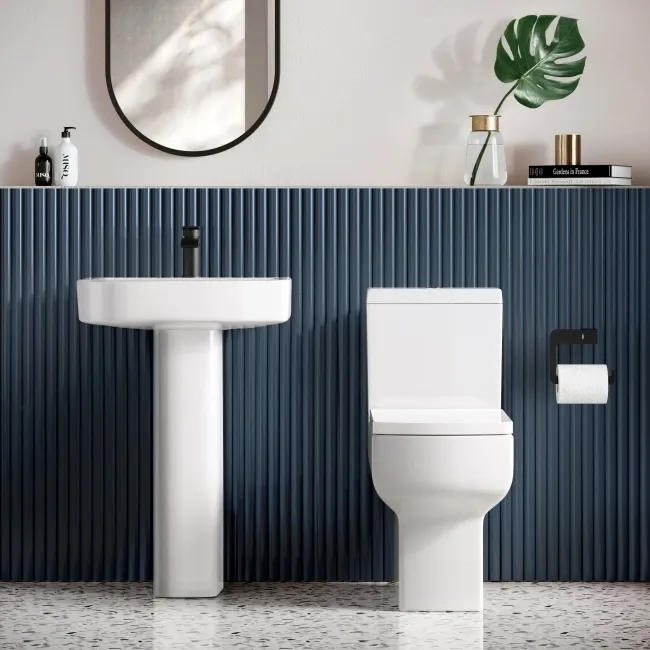 Portland Comfort Height Close Coupled Toilet With Soft Close Seat