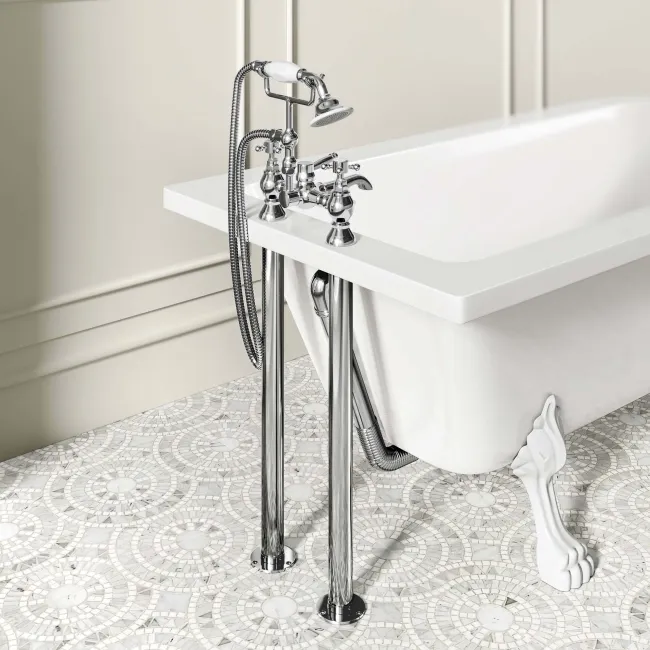 Abingdon 1700mm Single Ended Roll Top Bath - White Feet