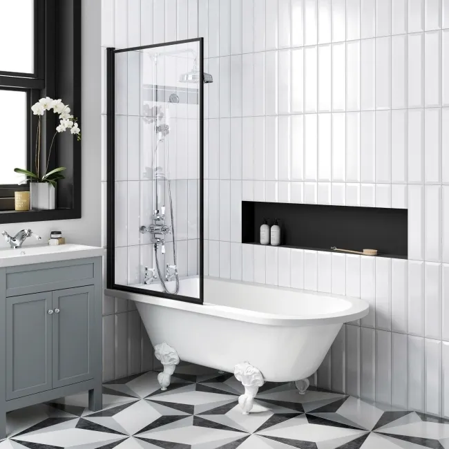 Abingdon 1500 Roll Top Shower Bath - White Ball Feet & 6mm Easy Clean Matt Black Framed Screen