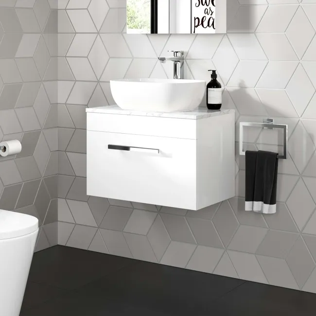 Avon Gloss White Wall Hung Drawer Vanity with Marble Top & Curved Counter Top Basin 600mm