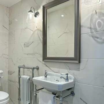 Cherwell Traditional Chrome Hot and Cold Basin & Bath Taps Set