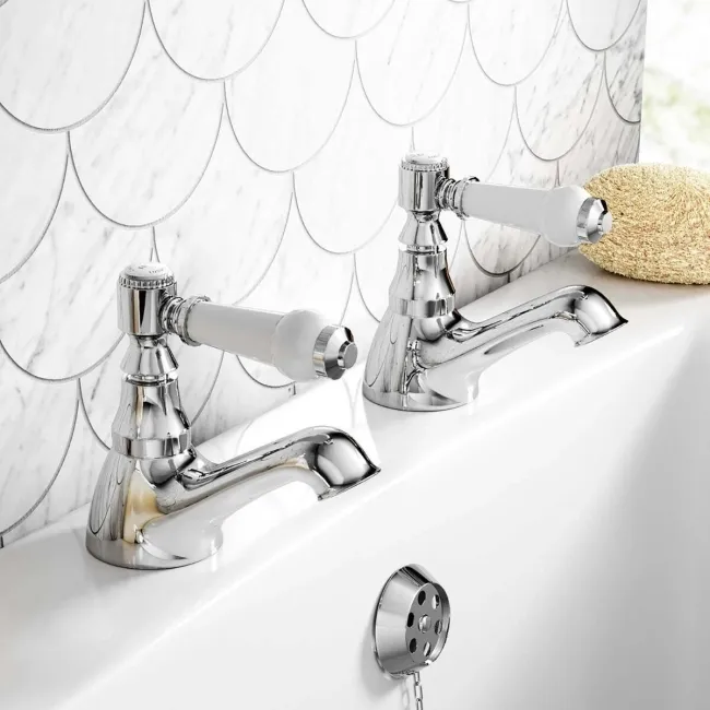 Cherwell Traditional Chrome Hot and Cold Basin & Bath Taps Set