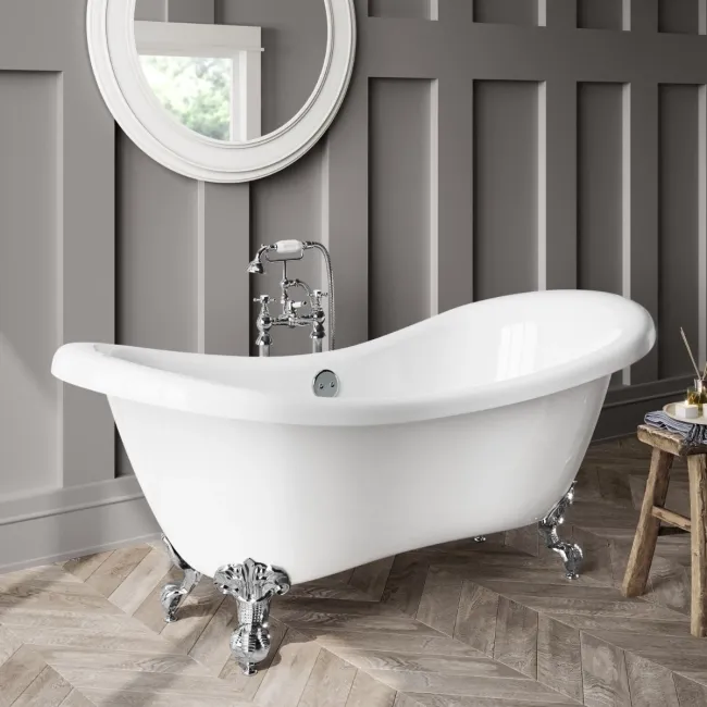 Tonbridge 1750mm Roll Top Bath - Chrome Ball Feet