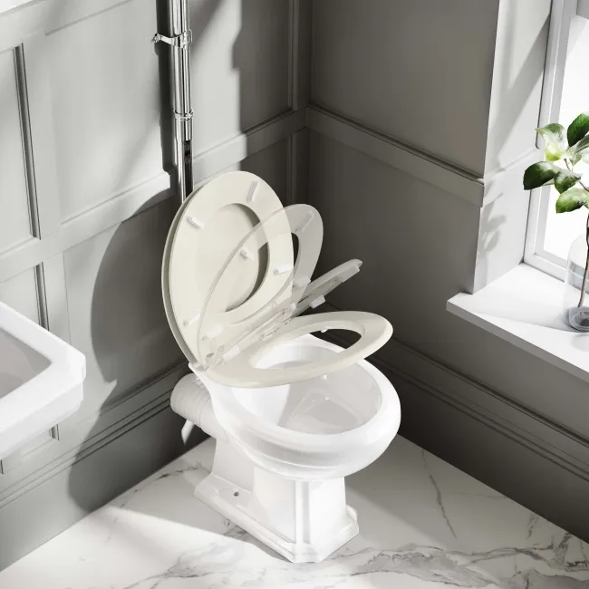 Hudson Traditional High-Level Toilet With Chalk White Seat & Pedestal Basin - Double Tap Hole