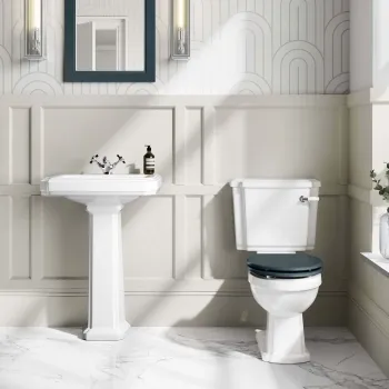 Hudson Traditional Close Coupled Toilet With Inky Blue Seat & Pedestal Basin - Single Tap Hole