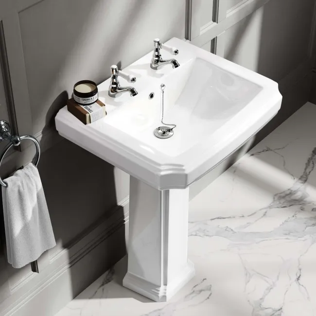 Hudson Traditional Toilet With Chalk White Seat & Pedestal Basin Set - Double Tap Hole