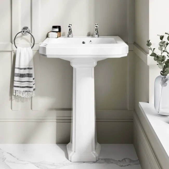 Hudson Traditional High-Level Toilet With Midnight Green Seat & Pedestal Basin - Double Tap Hole