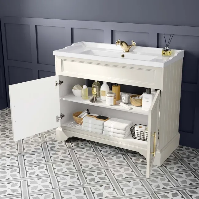 Lucia Chalk White Basin Vanity 1030mm - Brass Knurled Handles