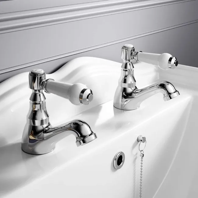 Cherwell Traditional Chrome Hot and Cold Basin & Bath Taps Set