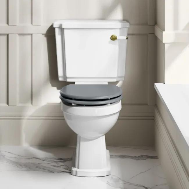 Hudson Traditional Close Coupled Toilet With Dove Grey Wooden Seat - Brushed Brass Lever