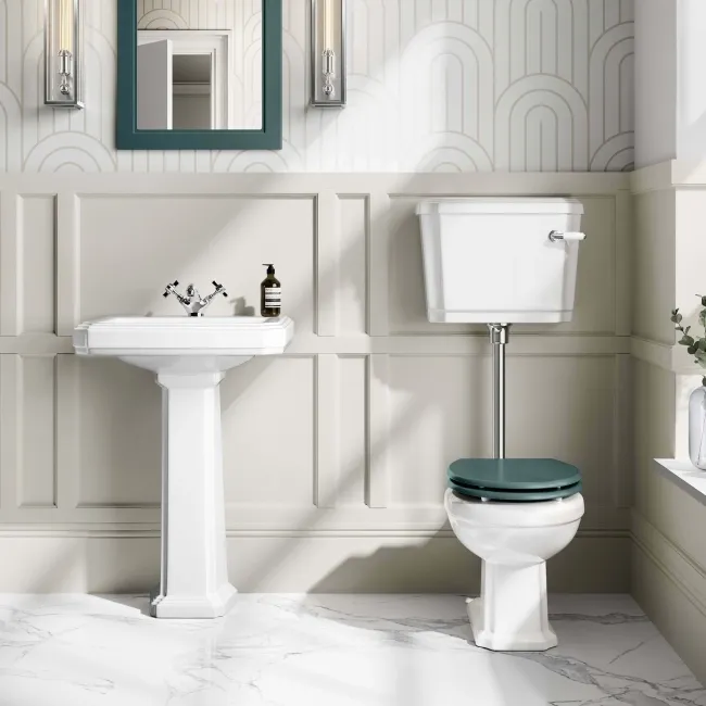 Hudson Traditional Low-Level Toilet With Midnight Green Seat & Pedestal Basin - Single Tap Hole