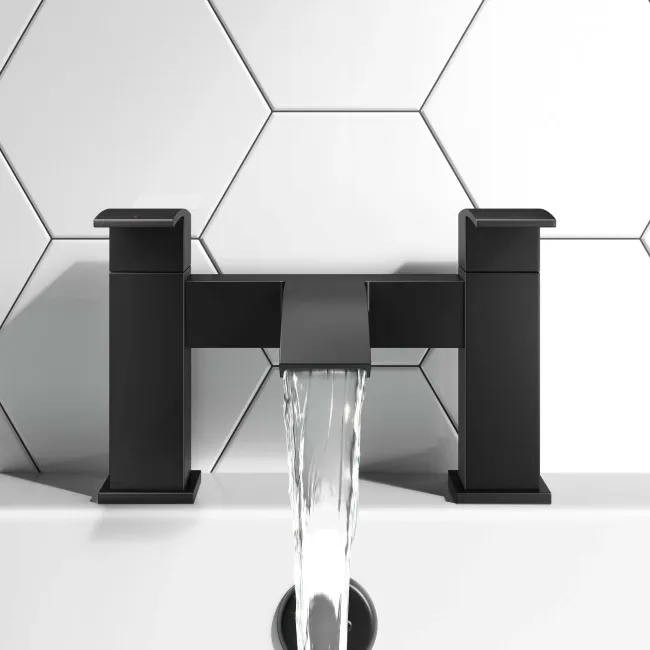 Brora Matt Black Bath Filler