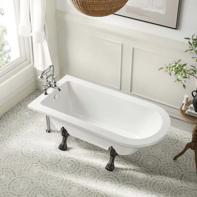 Abingdon 1500mm Single Ended Roll Top Bath - Black Feet
