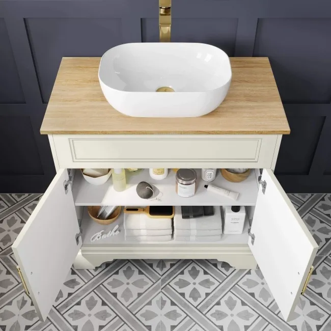 Lucia Chalk White Vanity with Oak Effect Top & Curved Counter Top Basin 840mm - Brass Knurled Handles