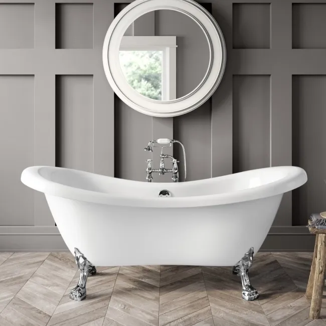 Tonbridge 1750mm Roll Top Bath - Chrome Claw Feet