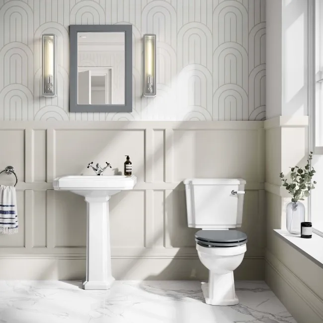 Hudson Traditional Close Coupled Toilet With Dove Grey Seat & Pedestal Basin - Single Tap Hole