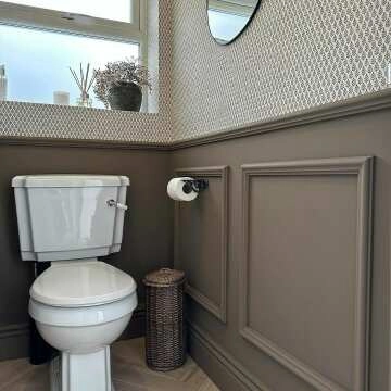 Hudson Traditional Close Coupled Toilet With Soft Close Seat