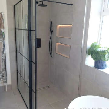 Munich Matt Black Grid Easy Clean 8mm Pivotal Wet Room Shower Glass Return Panel 250mm