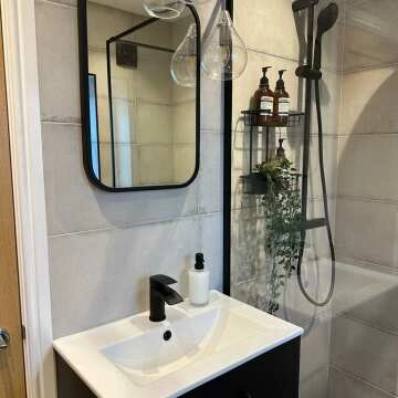 Olivia Black Framed Rectangular Bathroom Mirror 600x400mm