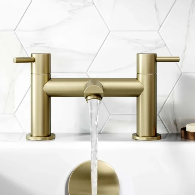 Wye Brushed Brass Bath Filler
