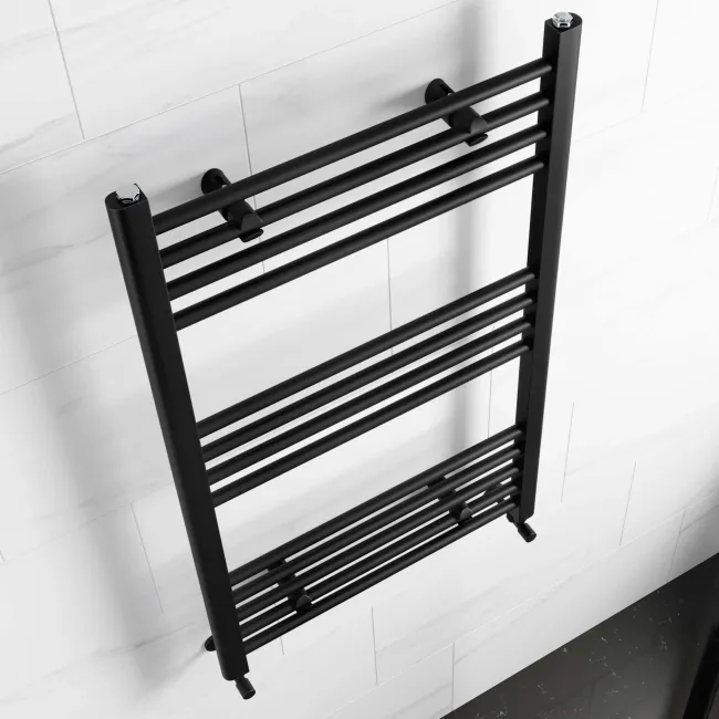 Barcelona Matt Black Straight Heated Towel Rail 1000x600mm