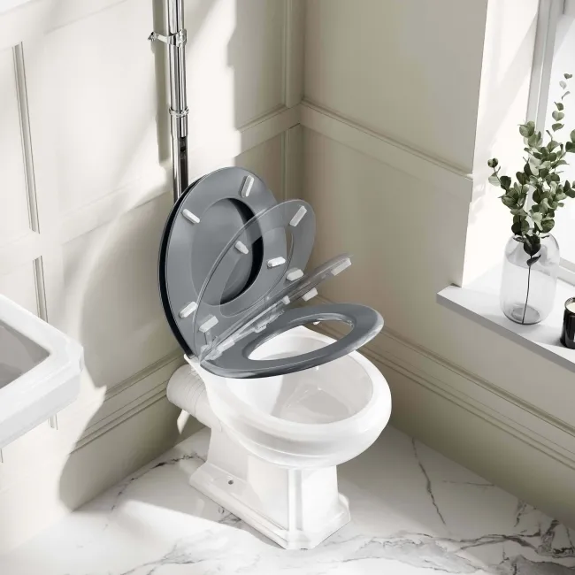 Hudson Traditional High-Level Toilet With Dove Grey Seat & Pedestal Basin - Double Tap Hole