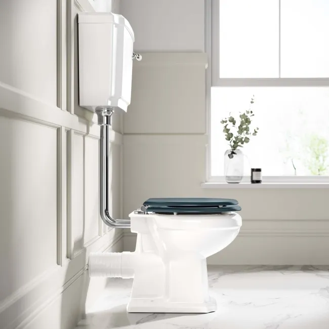 Hudson Traditional Toilet With Low-Level Cistern and Inky Blue Wooden Seat