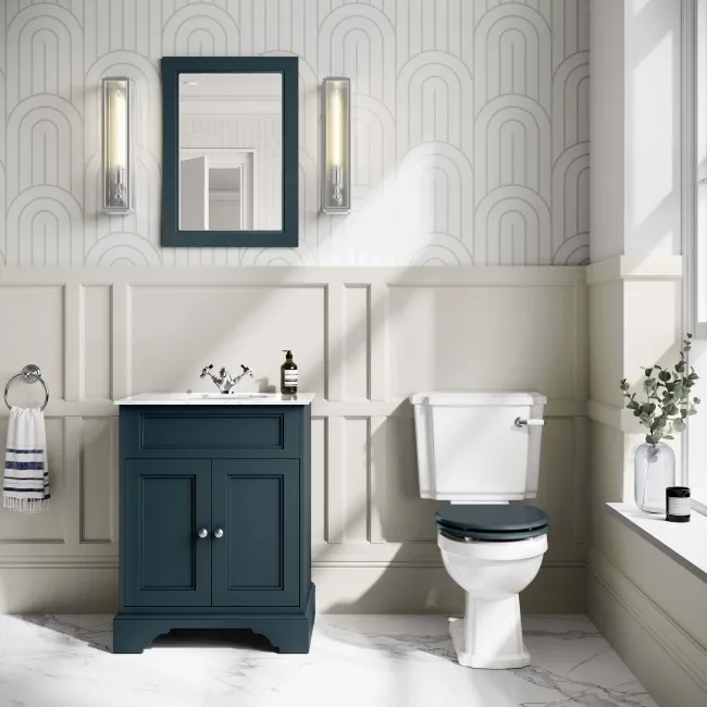 Hudson Traditional Close Coupled Toilet With Inky Blue Wooden Seat