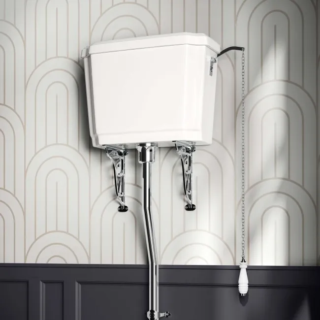 Hudson Traditional Toilet With High-Level Cistern and Cashmere Pink Wooden Seat