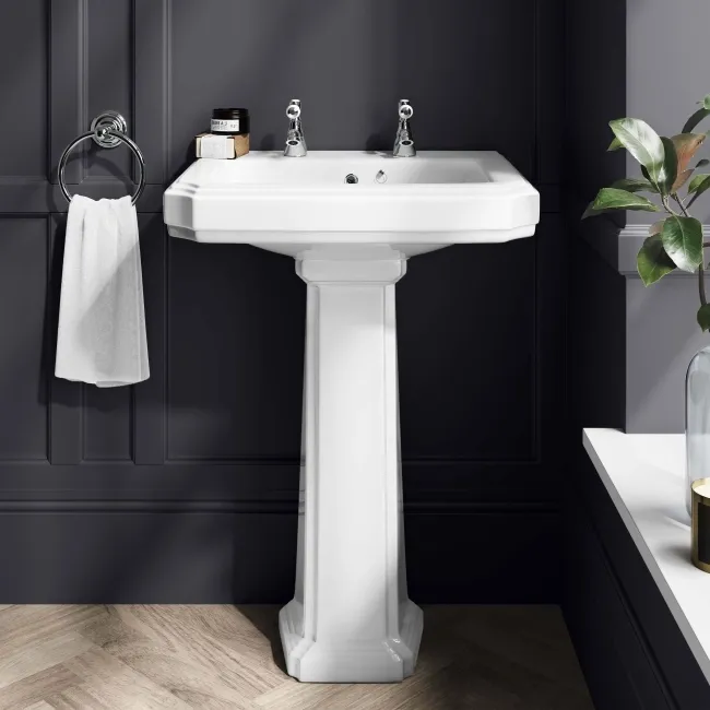 Hudson Traditional Toilet With Cotton White Seat & Pedestal Basin Set - Double Tap Hole