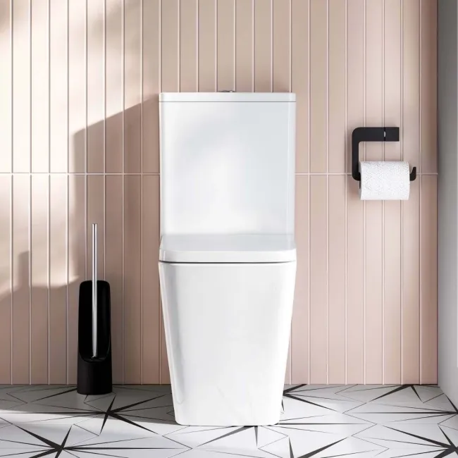 Nevada Rimless Close Coupled Toilet With Premium Soft Close Seat