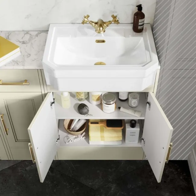 Monaco Chalk White Combination Vanity Traditional Basin with Marble Top & Hudson Toilet with Wooden Seat 1500mm - Brass Knurled Handles