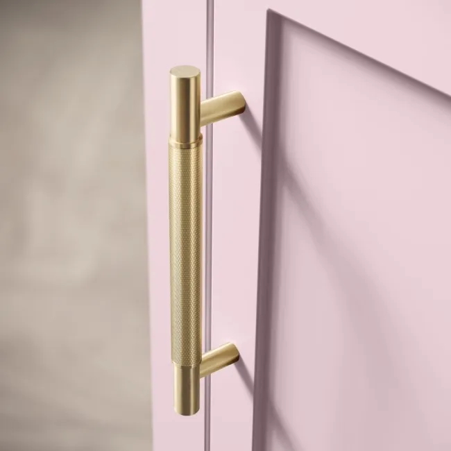 Bermuda Cashmere Pink Cloakroom Basin Vanity 400mm - Brass Knurled Handles