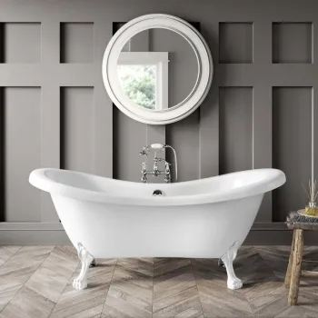 Tonbridge 1600mm Roll Top Bath - White Claw Feet