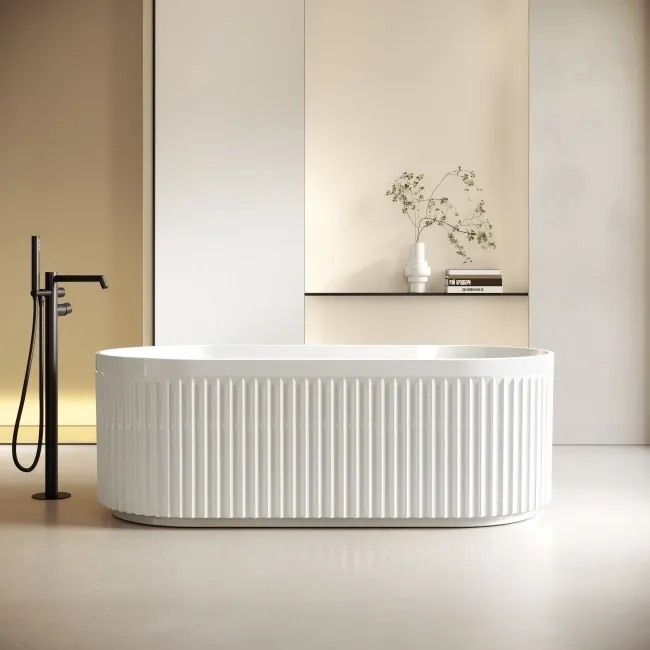 Finchley 1700mm Fluted Freestanding Bath