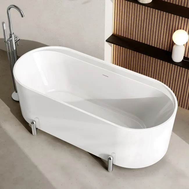 Shore 1700 Gloss White Freestanding Bath - Chrome Feet