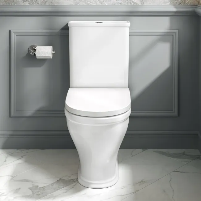 Kansas Traditional Rimless Close Coupled Toilet With Premium Soft Close Seat