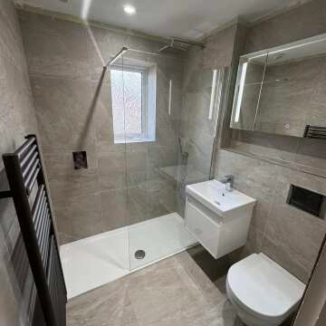 Emielia Illuminated LED Mirror Cabinet 600x1000mm