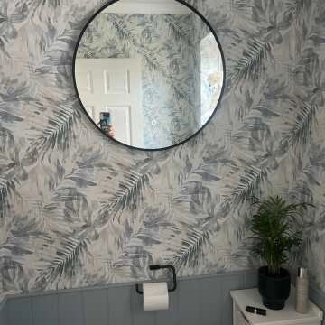  Mollie Black Framed Round Backlit llluminated LED Mirror 600mm 