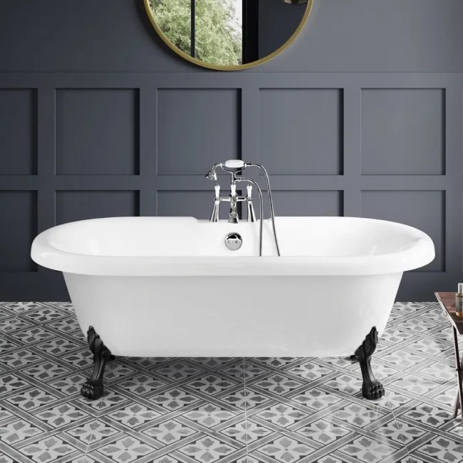 Grosvenor 1800mm Roll Top Bath - Black Claw Feet