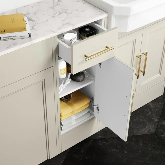 Monaco Chalk White Combination Vanity Traditional Basin with Marble Top & Hudson Toilet with Wooden Seat 1500mm - Brass Knurled Handles