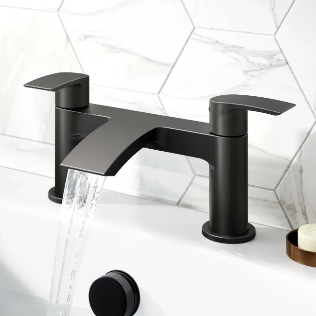 Spey Matt Black Bath Filler